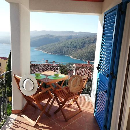 Apartments Mare Losinjska 16 Rabac Kültér fotó
