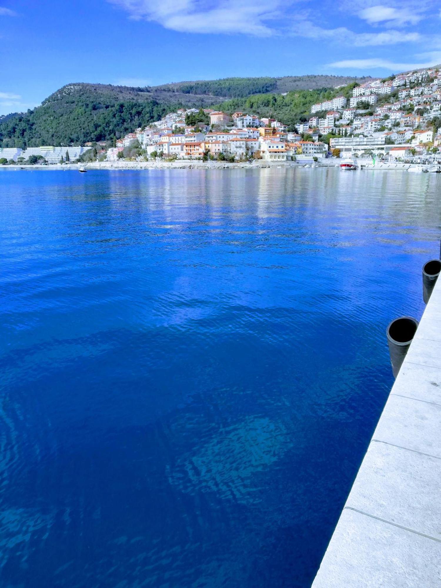 Apartments Mare Losinjska 16 Rabac Kültér fotó