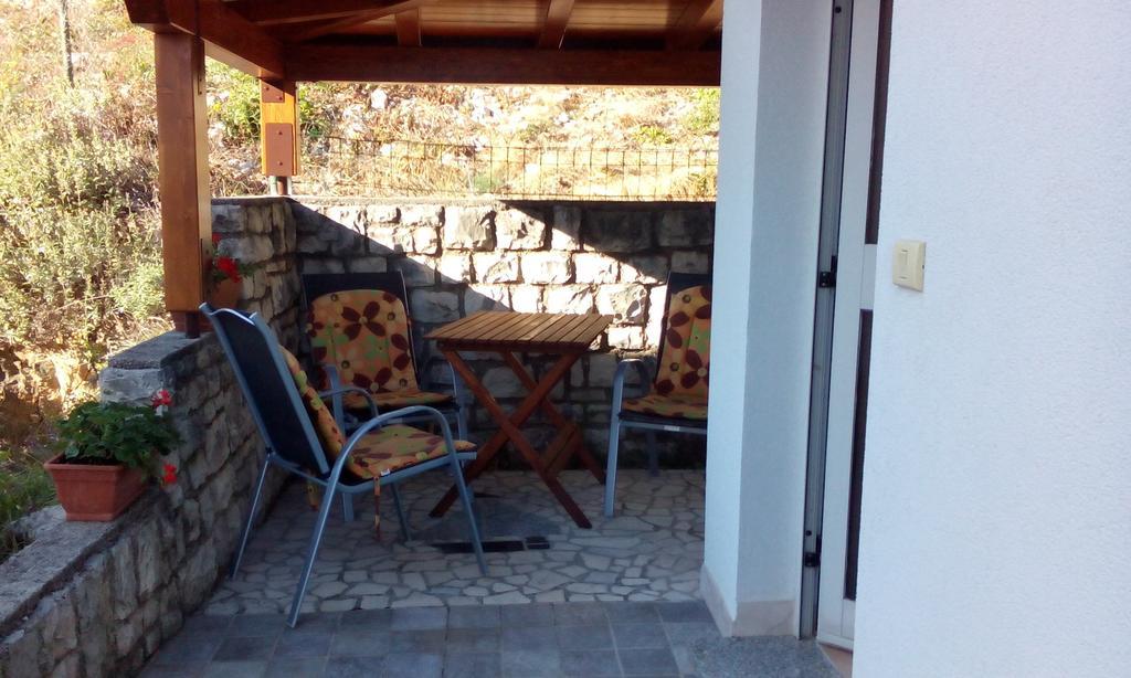 Apartments Mare Losinjska 16 Rabac Szoba fotó