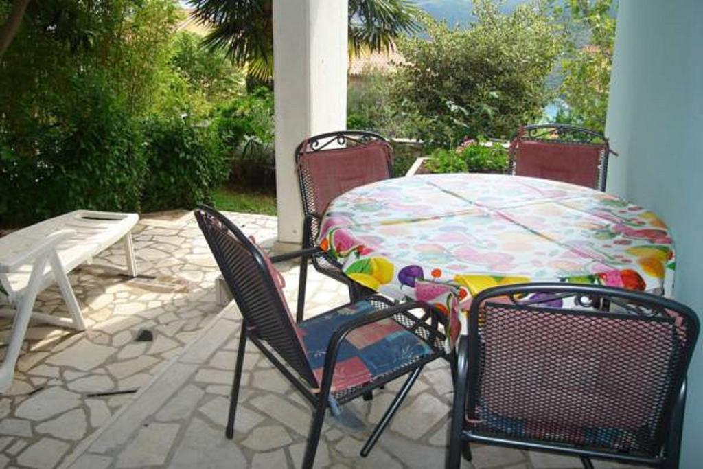 Apartments Mare Losinjska 16 Rabac Szoba fotó